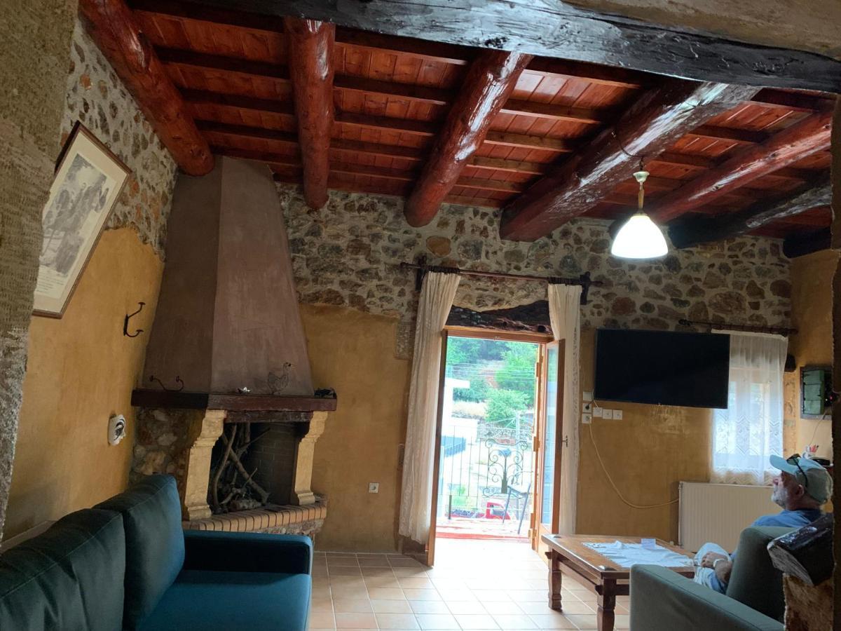 Apartmán Ifigenia Lux Maisonette In Oldtown And In Theriso Vilage 14 Km Outside Of Chania